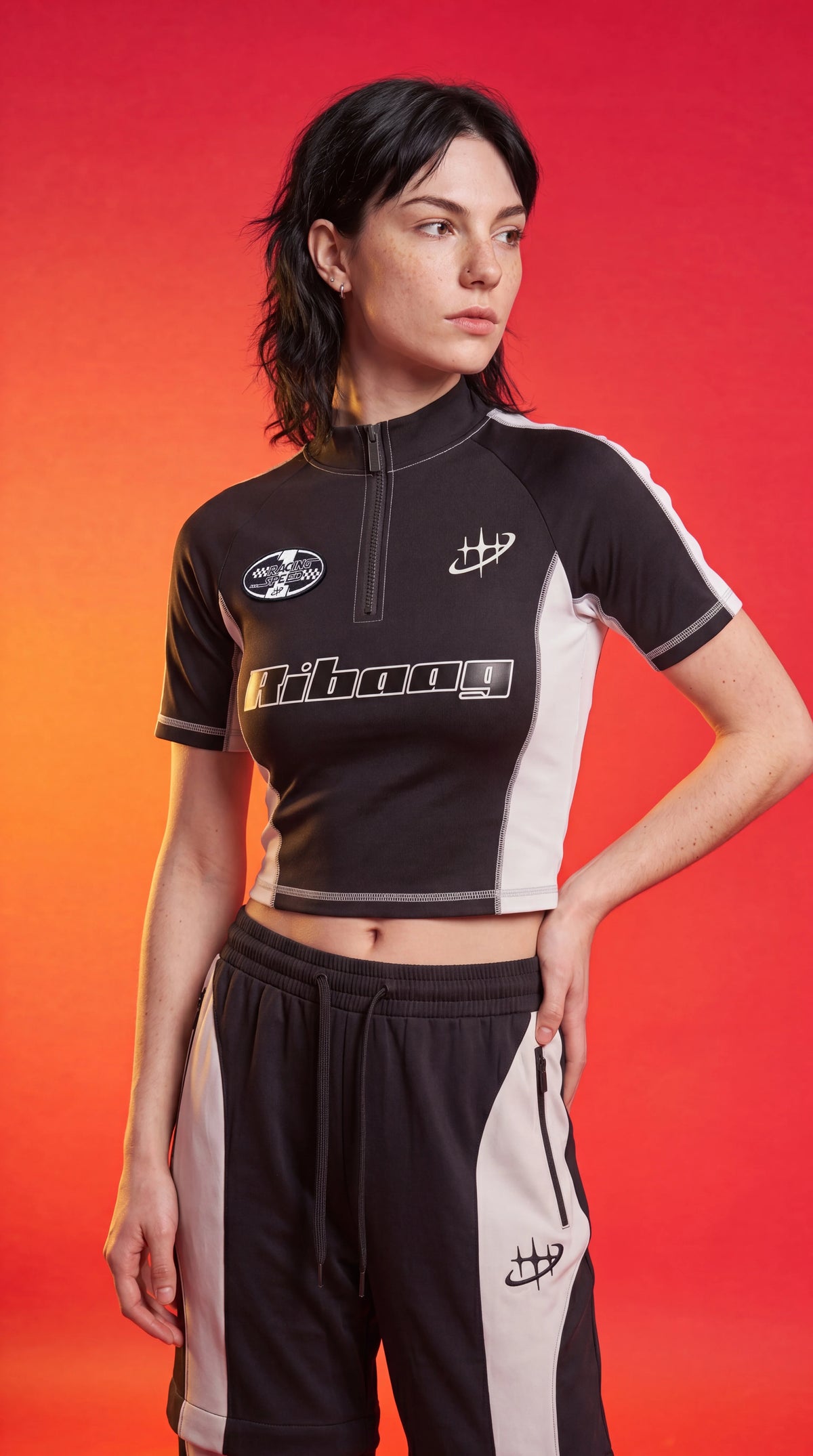 Velocity Zip Top